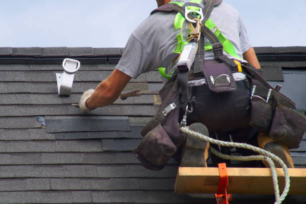 Best Roof Gutter Cleaning  in Spirit Lake, ID